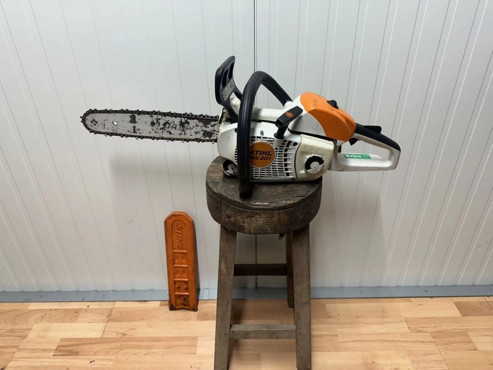 stihl-ms201-kettingzaag-35cm-ps3-1